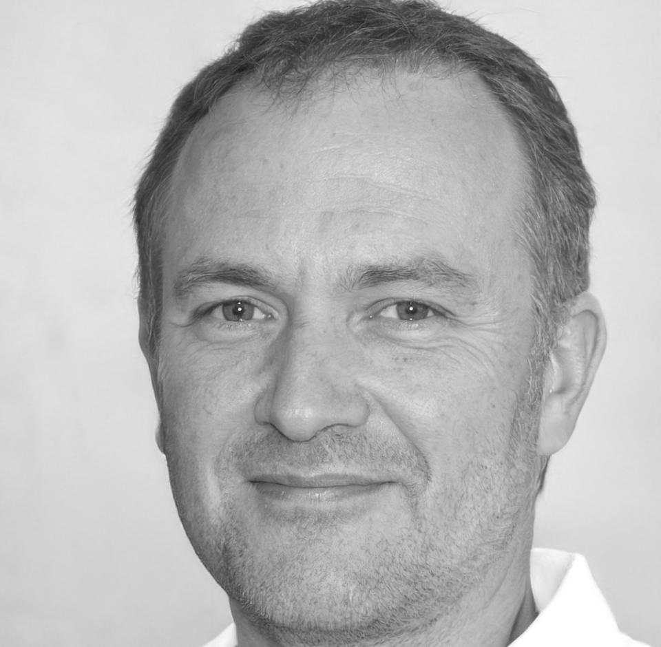 Instructor Ravn Tomasson